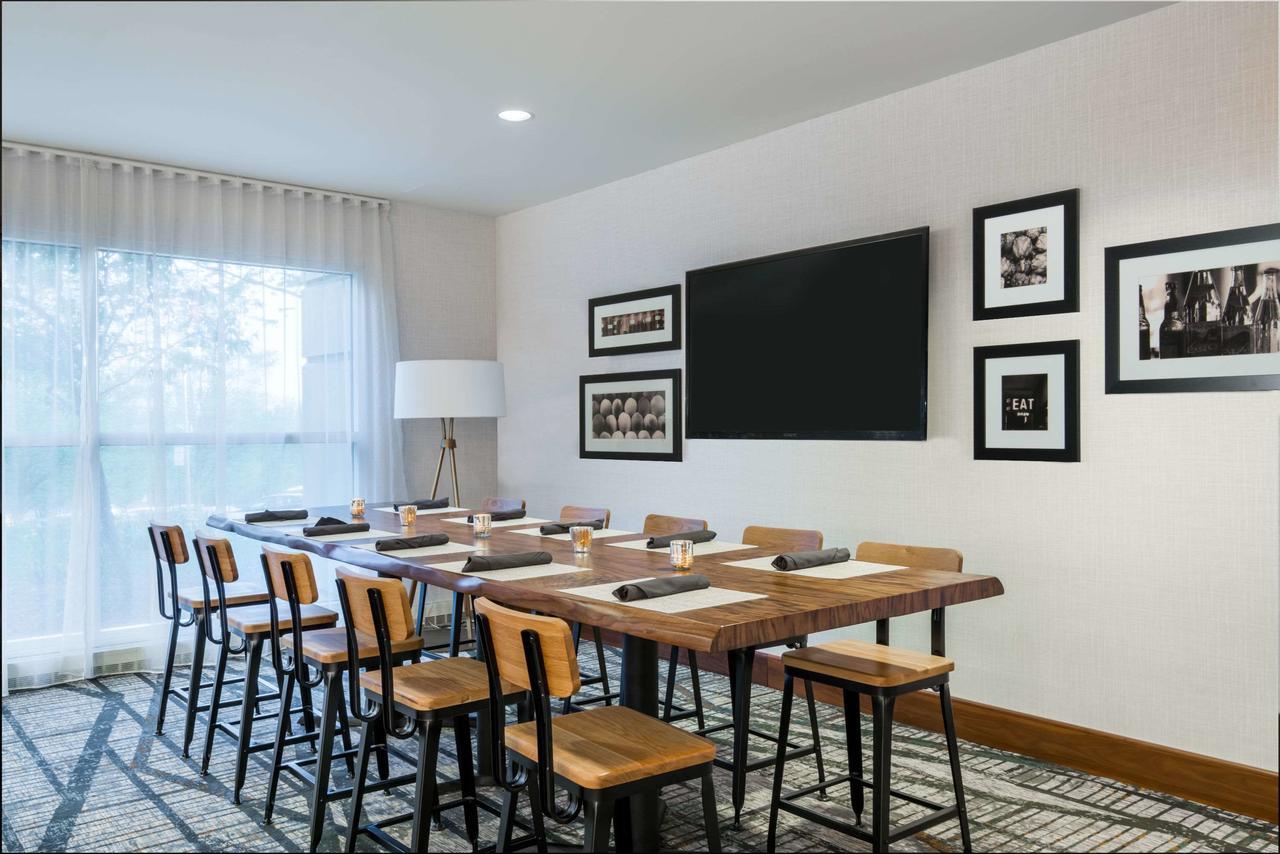 Sonesta Hamilton Park Hotel & Conference Center Florham Park Экстерьер фото