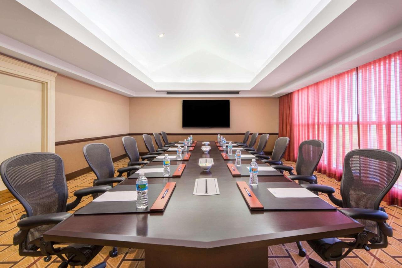 Sonesta Hamilton Park Hotel & Conference Center Florham Park Экстерьер фото